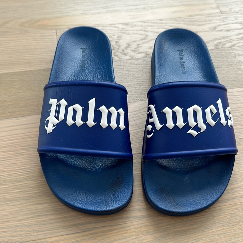 Palm Angels pool slides 41